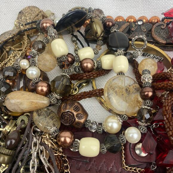 3 lbs Craft Repurpose Jewelry Brown Gold Red Vintage to Now Rhinestone Necklaces - Picture 5 of 10